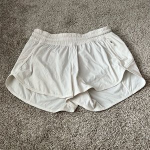 Lululemon Size 12 tracker shorts